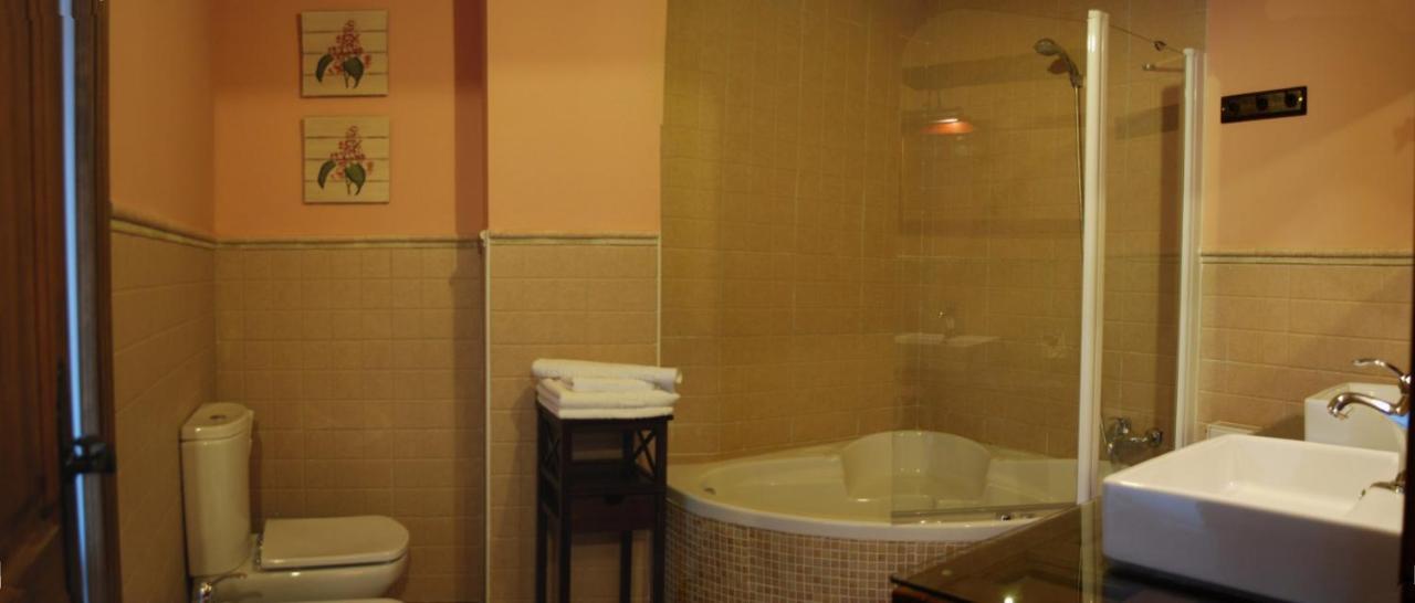 Maison d'hôtes La Noguera De Socasa à Romancos Extérieur photo