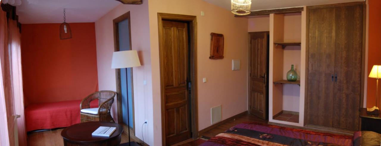 Maison d'hôtes La Noguera De Socasa à Romancos Extérieur photo